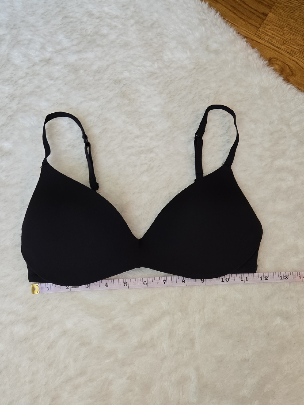 Skims Black Bra, Womens Size 32C - Picture 7 of 10